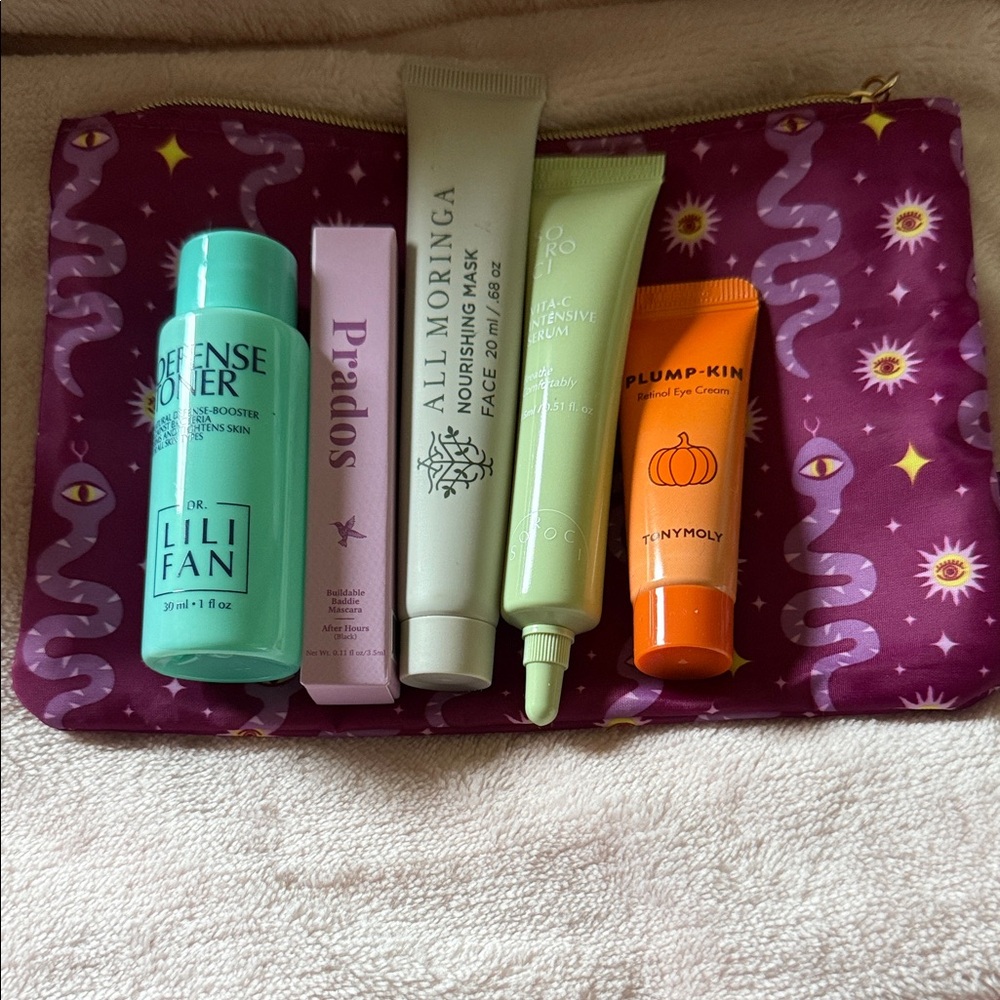 Skincare Set with Purple Cosmetic Bag